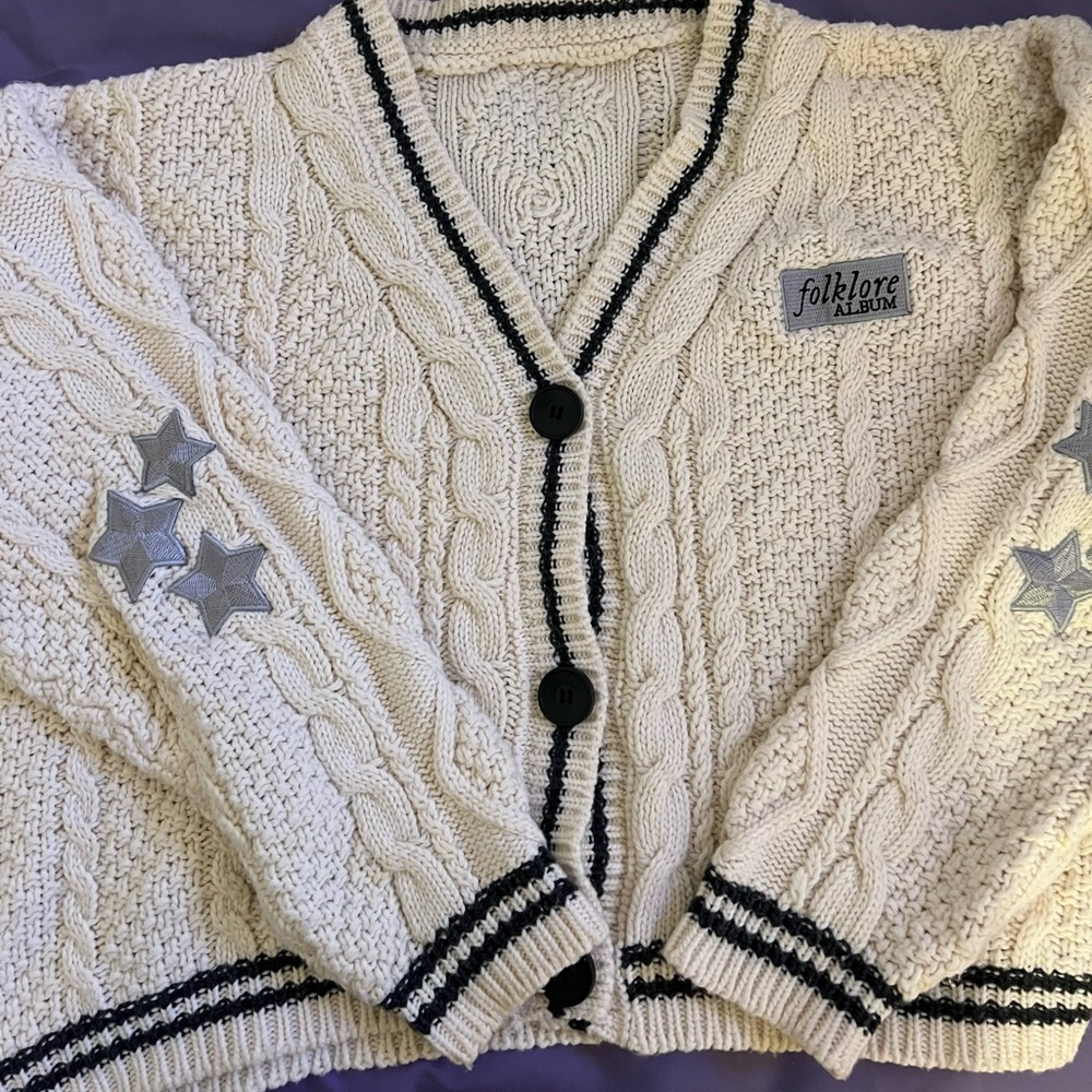 Original folklore Taylor swift cardigan never worn size m/l